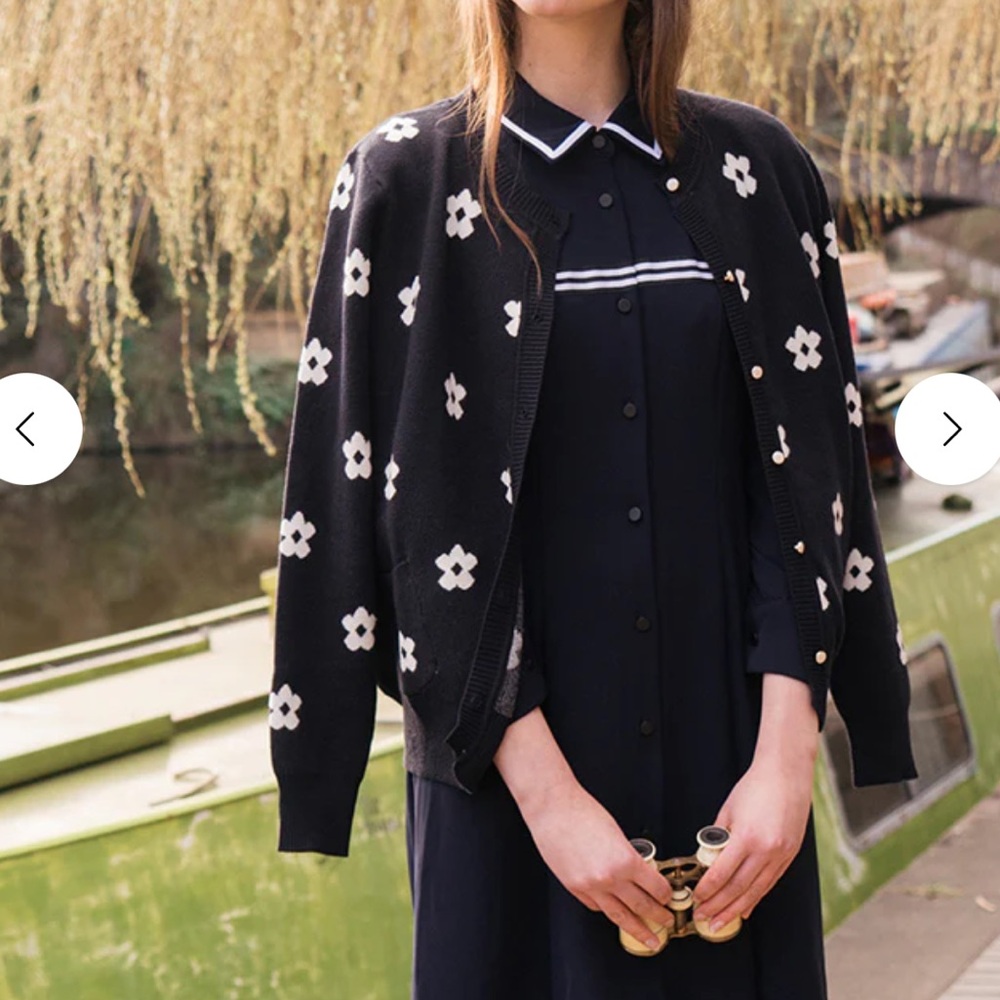 NWT Miss Patina Daisy Jacquard Cardigan Navy